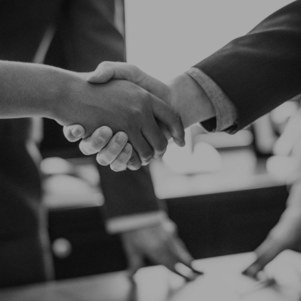 handshake-black-and-white